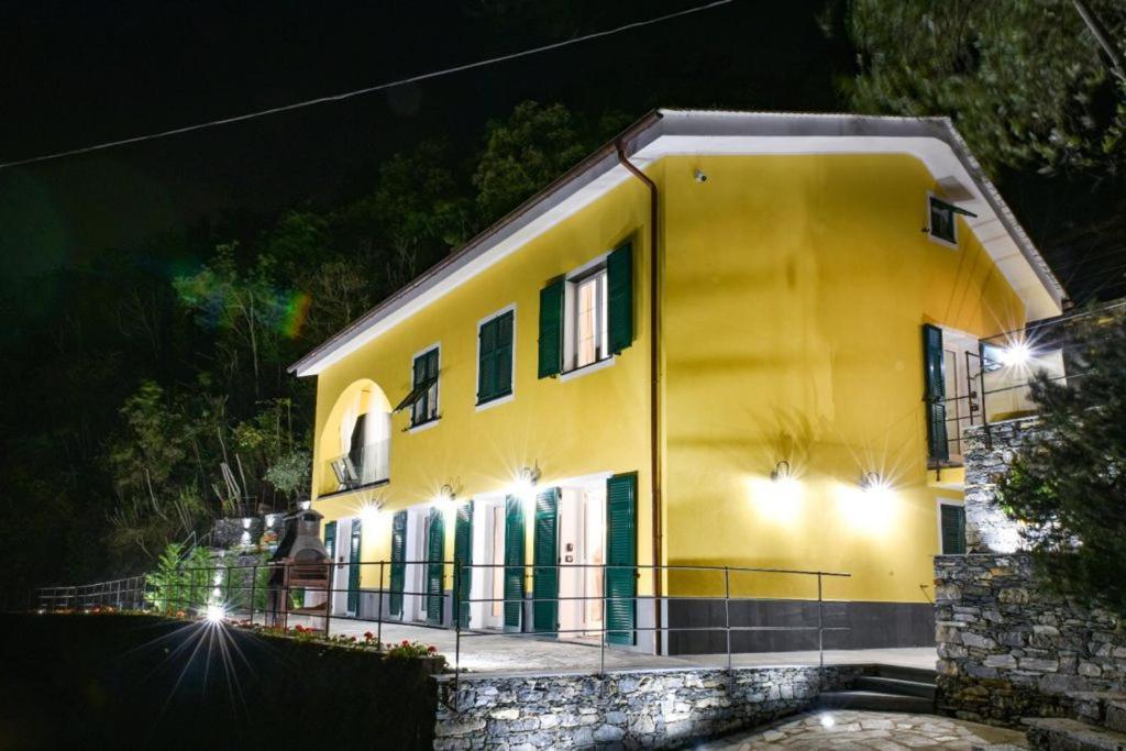 Vespa Apartments Moneglia Eksteriør billede